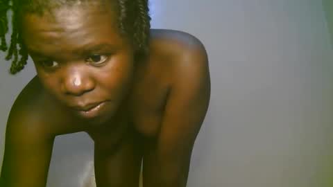 queen_latasha online show from April 15, 7:58 pm