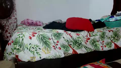 queen_luisadirty online show from May 24, 11:21 pm