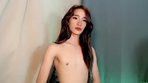 Queen Juna online show from July 30, 4:33 am