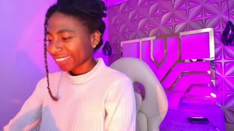   online show from April 15, 12:12 pm