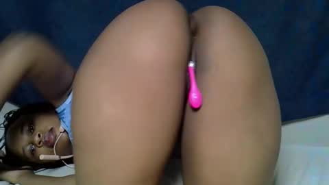 Snapshot of queen_polite chatting on March 3, 7:25 am queen_polite online show from March 3, 7:25 am