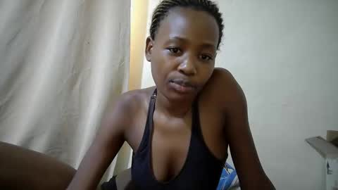 queen_slender online show from May 5, 7:49 am