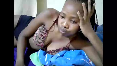 queen_slender online show from June 1, 6:42 pm