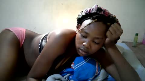 queen_slender online show from July 24, 12:03 pm