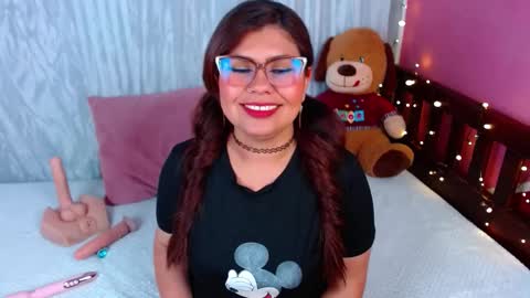 Queenamazon  online show from October 28, 4:16 am