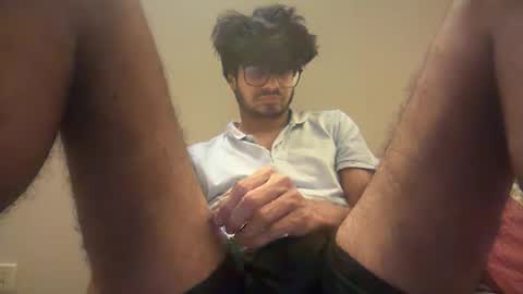 Snapshot of queenman007 chatting on April 19, 6:21 pm queenman007 online show from April 19, 6:21 pm