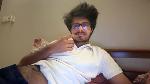 Snapshot of queenman007 chatting on April 21, 2:34 pm queenman007 online show from April 21, 2:34 pm