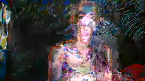 Snapshot of queenmaria23cm chatting on November 6, 9:48 pm queenmaria23cm online show from November 6, 9:48 pm