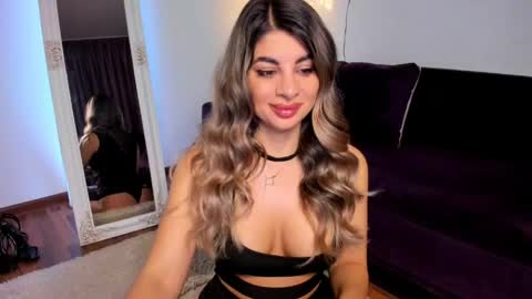 Queennofyuredreams online show from April 10, 11:09 pm