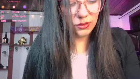 queenrose94 online show from March 16, 12:42 pm