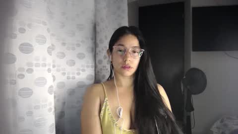 Snapshot of queenvictoria2023 chatting on March 31, 4:46 am Paola online show from March 31, 4:46 am