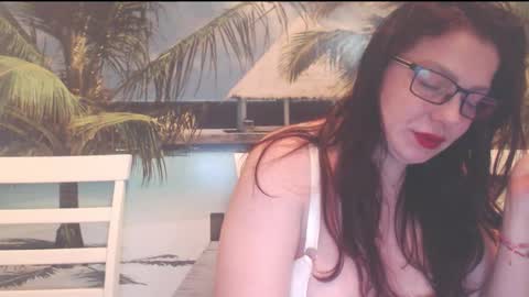 queenxnatasha online show from February 4, 10:47 pm