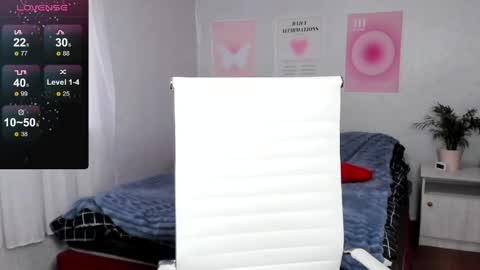 Anna online show from March 29, 6:24 am