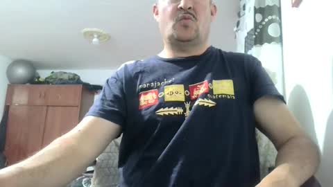 Snapshot of querubinrebelde chatting on July 5, 12:28 am Don Ramon online show from July 5, 12:28 am