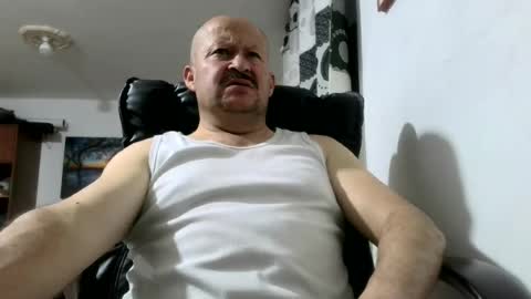 Snapshot of querubinrebelde chatting on August 1, 2:00 am Don Ramon online show from August 1, 2:00 am