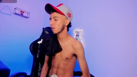 quetzal_coatl_ online show from March 21, 11:41 pm