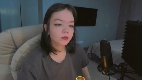 quietluxury online show from February 18, 10:22 am