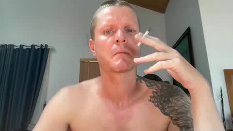 rabbit_eyes69 online show from March 3, 3:56 am