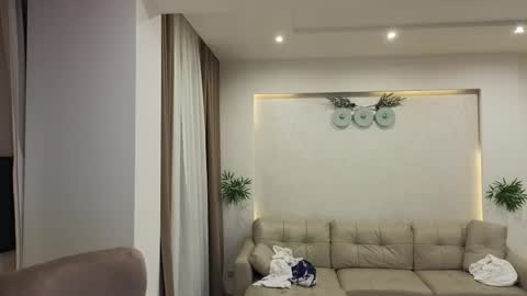 Snapshot of rabbits_couple chatting on November 9, 7:34 pm Jess John online show from November 9, 7:34 pm