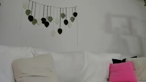 rachel__lips online show from May 31, 9:05 am