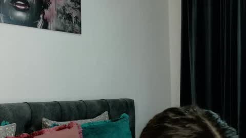 rachelbells0000 online show from May 13, 10:34 am