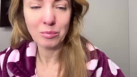 Rachel online show from February 8, 6:12 am