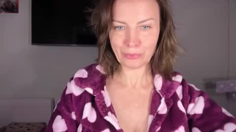 Rachel online show from May 25, 6:47 pm