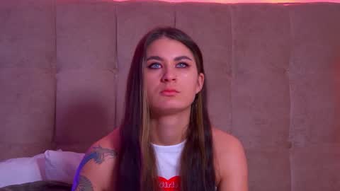 RachellSimpson online show from January 23, 5:02 am