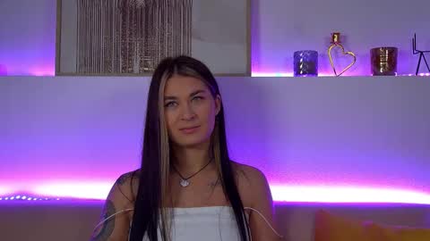 RachellSimpson online show from February 12, 6:51 pm