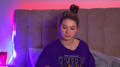 RachellSimpson online show from March 5, 5:07 am