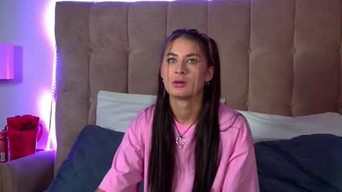 RachellSimpson online show from October 10, 6:40 pm