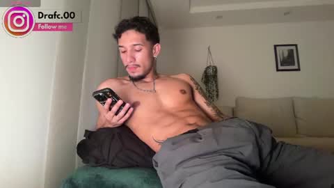 Snapshot of rafael_stone1 chatting on June 18, 12:00 am NEW IG online show from June 18, 12:00 am