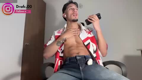 Snapshot of rafael_stone1 chatting on June 28, 2:28 am NEW IG online show from June 28, 2:28 am
