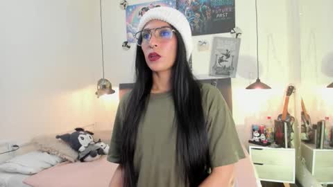 Raia online show from March 18, 2:58 am