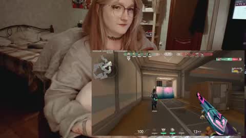 Kate online show from April 18, 7:07 pm