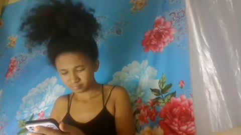 Snapshot of raiisaaa chatting on July 24, 8:12 am raiisaaa online show from July 24, 8:12 am