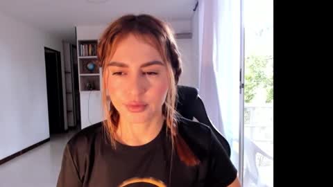 Jennyindependent model . online show from September 15, 8:20 pm