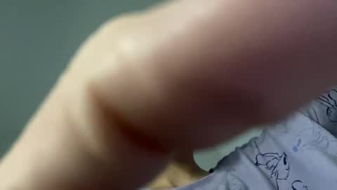 Snapshot of raiyvyn chatting on January 10, 3:50 am Ray Ray online show from January 10, 3:50 am