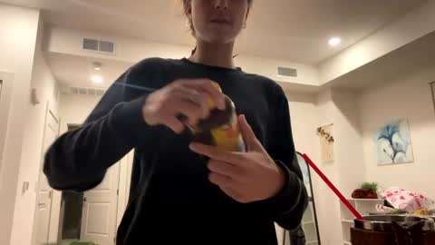 Snapshot of raiyvyn chatting on February 13, 3:50 am Ray Ray online show from February 13, 3:50 am