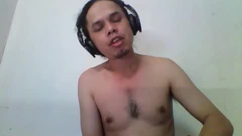 Snapshot of raku2386 chatting on March 15, 4:24 pm Ken online show from March 15, 4:24 pm