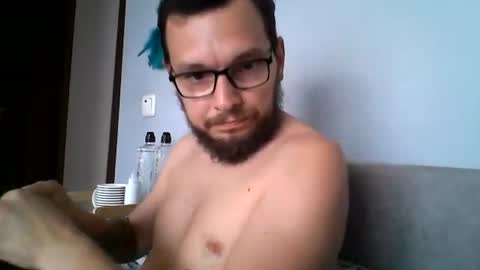raulm32 online show from July 15, 10:31 am