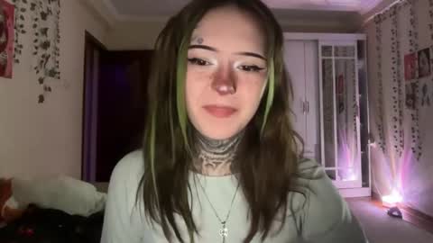 Snapshot of raven_armor chatting on June 2, 5:48 pm raven_armor online show from June 2, 5:48 pm