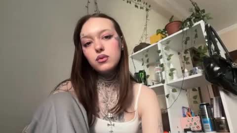 raven_armor online show from August 6, 1:57 pm