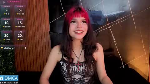 raven_rox_ online show from February 15, 1:46 am