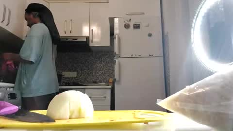 ravenbby online show from March 25, 11:22 pm