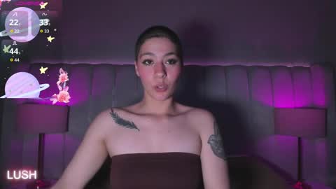 Ravenfox  online show from April 9, 4:23 am