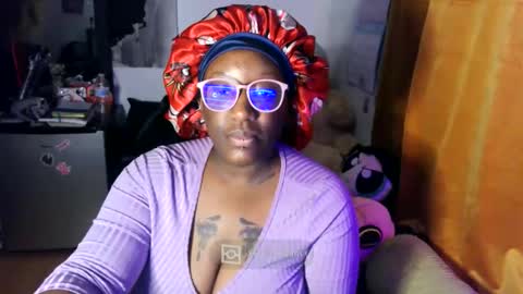 Snapshot of ravenous_rabbii chatting on March 14, 1:12 am ravenous_rabbii online show from March 14, 1:12 am