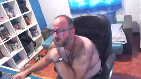 Snapshot of ravingr3d3 chatting on July 13, 9:56 am ravingr3d3 online show from July 13, 9:56 am