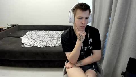 Ray online show from April 25, 4:59 am