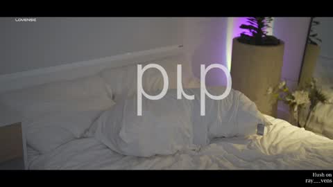 Snapshot of ray_vm chatting on December 28, 3:47 am Rayvens online show from December 28, 3:47 am